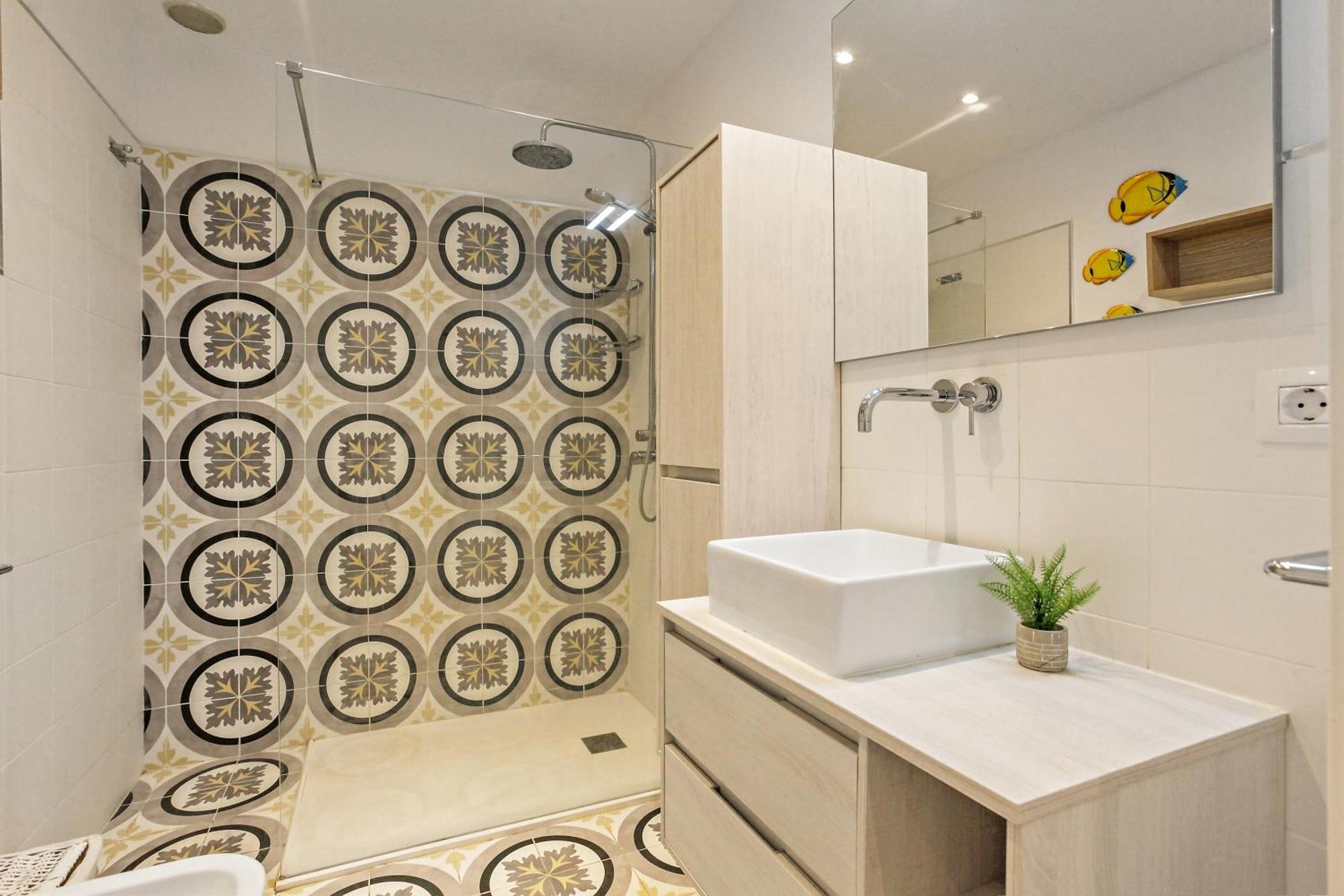 1 Bedroom Giuly Sea Views In Los Cristianos 洛斯克里斯蒂亚诺斯 外观 照片